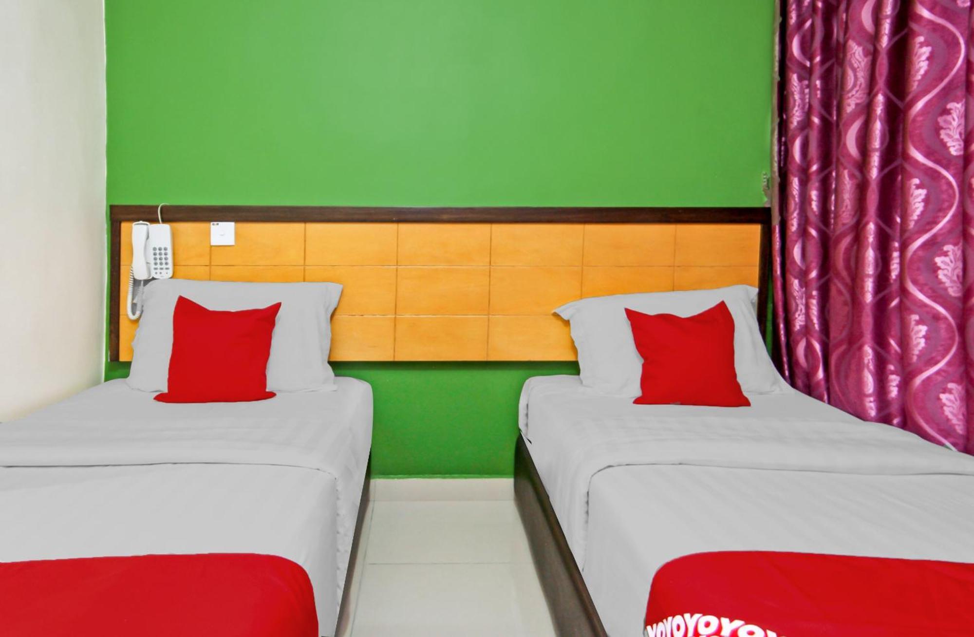 Oyo 44054 Holiday Mansion Inn Sibu Dış mekan fotoğraf